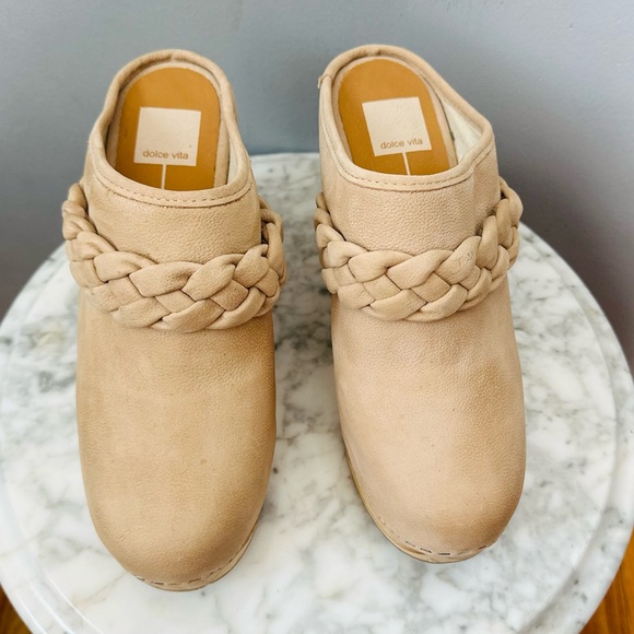 Dolce Vita Hila Braided Leather Wooden Platform Clogs in Sand Size 8 - Picture 7 of 15